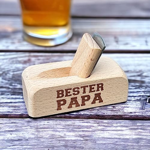 MIJOMA Flaschenöffner Bierhobel aus Holz, Bierflaschenöffner in Holzhobel Form, 9x4x6 cm, mit verschiedenen Sprüchen (Bester Papa)