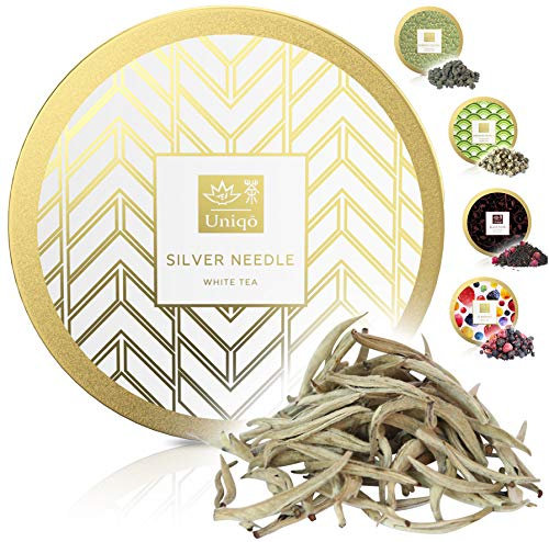 Tea Uniqo® Silver Needle - weißer Tee - Yin Zhen - zarte Aromen für Teegenuss vom Feinsten | Weisser loser Tee ohne Zusatzstoffen in edler Geschenkdose (Weißtee - Silbernadel)