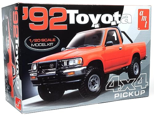 AMT 1/20 1992 Toyota 4x4 Pickup