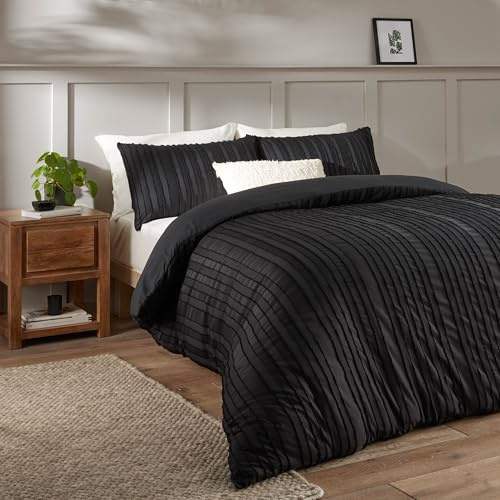 Duvet Day Harrison Stripe Duvet Cover Set – Minimal Tufted Design with Soft-Touch Fabric and Easy-Care Finish (Black - King)