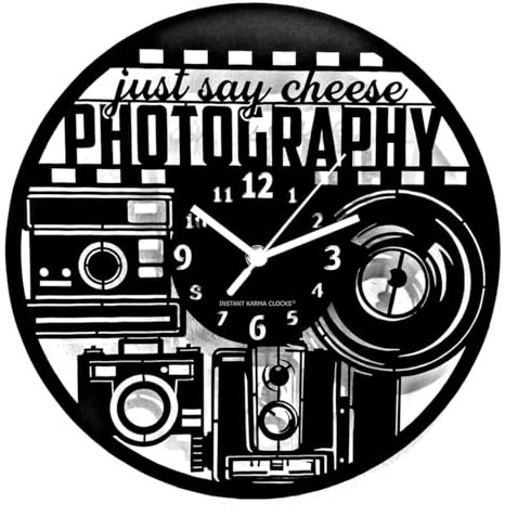 Instant Karma Clocks Wanduhr Fotografie Kamera Studio Wandbehang für Fotografen Videographen Ø30cm, Holzwerkstoff, Schwarz, Holz