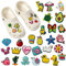 27 Pins para Crocs (No son Aleatorios) - Accesorios Resistentes y Ligeros - Pines que se Fijan Muy Bien, Rápidos de Poner y Quitar - Crea tu Diseño Único - Regalo Ideal para Niños y Adultos