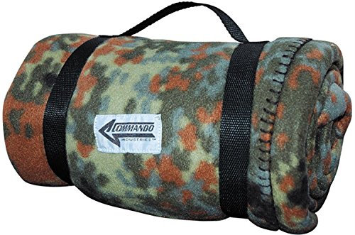 CI Bundeswehr Fleece Decke aus warmen Polarfleece Farbe Flecktarn