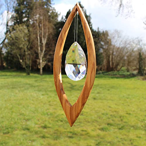 Mitienda Shop Fensterdeko aus Holz Segel groß, Olivenholz mit Bleikristall zum Aufhängen, Fensterschmuck, Holzdeko, Wanddeko, Geschenkidee Sonnenfänger