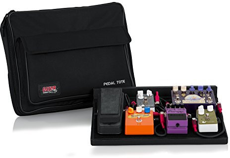 Gator Cases Pedalboard 42 x 30 cm mit Tragetasche – Effektboard für Gitarristen & Bassisten – Aluminium, leicht & robust – inkl. Klettband & Kabelmanagement (Modell GPTBLACK)