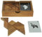 Namesakes® Doppeltes Tangram aus Holz – Lustiges Familienspiel – Rätsel für Erwachsene und Kinder – Reisebox aus massivem Holz