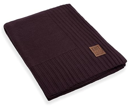 KNIT FACTORY - Uni Gestrickte Decke - Wohndecke - Kuscheldecke - Gestrickte Sofadecke - Plaid aus Wolle - Wolldecke - Aubergine - 160x130 cm