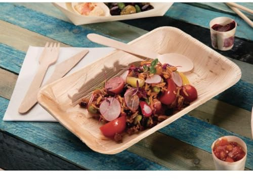 Fiesta Compostable Palm Leaf Plates Rectangular, 250x160mm (Pack 100) | Biodegradable natural material breaks down quickly to support eco-conscious commercial catering and zero-waste events.
