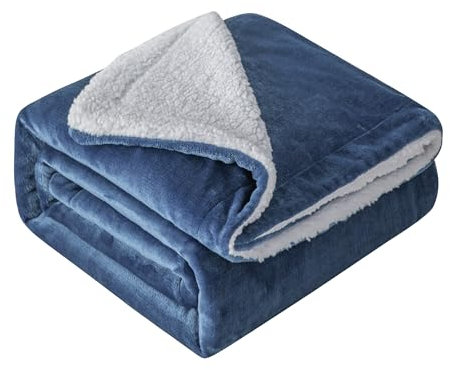 Mixibaby Flauschige Kuscheldecke Sherpa Coral extra weich & warm Wohndecke Flanell Fleecedecke, Größe:150 cm x 200 cm, Farbe:Dunkelblau