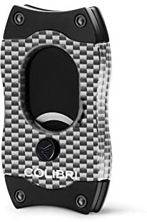 Colibri S-Cut Zigarrenschneider - Kohlefaser-Muster - Klassischer Gerader Schnitt - Bis zu 66 Ringmaß Zigarren - Antihaft-Beschichtung - Federbelasteter Auslösemechanismus - Inklusive Geschenkbox