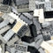 Q-Bricks Classic Bausteine-Bauset | 2x4 Steine gemischt | 200 Bausteine in 5 Farben | Kompatibel mit Allen Großen Marken | Hergestellt in der EU