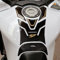 Resin Bike Adesivi Moto Compatibile con Yamaha Tracer 9-9 GT 2021 2023 Oro. Protezioni Paraserbatoio da Urti e Graffi. Adesivi Resinati con Effetto 3D Made in Italy