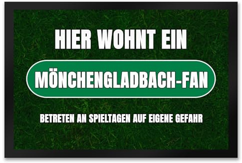 speecheese Hier wohnt EIN Mönchengladbach-Fan Fußmatte XXL in 50x75 cm mit Rasenmotiv Sportfan Mönchengladbach Sport Deutschland Kult