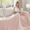 Esterra Überwurfdecke aus 100% Baumwolle, Musselin, für Schlafzimmer, Wohnzimmer, Sofa, Couch, alle Jahreszeiten, 4-lagig, leicht, gemütlich, warme Überwurfdecke für Erwachsene (Rosa, 127x165 cm)