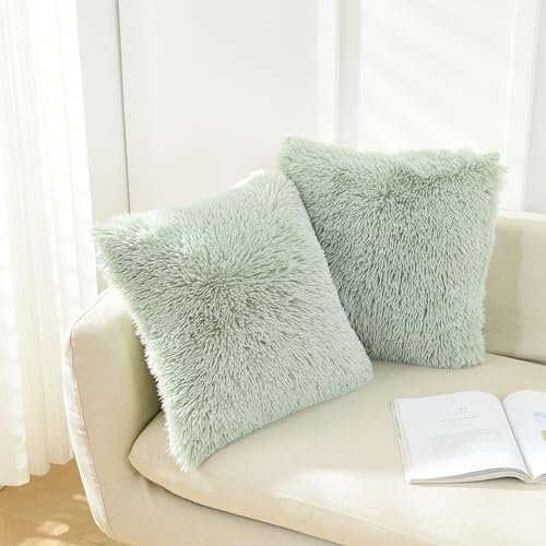 NordECO HOME 2er Set kissenbezüge Kissen Künstlich Pelz Fellkissen Dekorative Deko Kissen Kuschelkissen Flauschig Sofakissen Weich Plüschkissen für Sofa 50x50 cm Grasgrün