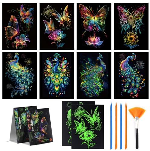 13 Stück Kratzpapier Bastelsets A4 für Kinder Kreatives DIY Scratch Art Set Glow in the Dark Kratzwerkzeuge Kit Enthält 8 Rubbelbilder 4 Rubbelstifte und 1 Flachpinsel(Wal Schmetterling Pfau) (color2)