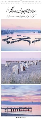 Alpha Edition - Strandgeflüster – Momente am Meer 2026 – XXL-Streifenkalender 25×69 cm, Wandkalender mit 3 maritimen Fotos pro Monat, hochwertiger Bildkalender Küsten & Strände