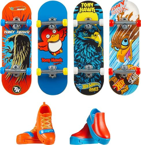 Hot Wheels Skate Tony Hawk Griffbrett & abnehmbare Skateschuhe, Multipack, 4 komplett montierte Boards, 2 Paar Skateschuhe, 1 exklusives Set (Stile können variieren)
