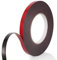 URAQT Scotch Double Face Extra Fort, 1 Rouleau (10MM*10M) Noir Mousse PE Film Rouge Imperméable et ultra Résistant aux Hautes Températures Ruban de montage pour Voiture Fixation Maison et Bureau