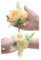2 Stück Blumen-Ansteckblume für Handgelenk,7,6 cm künstliche Rose und Nelke, Handgelenk-Ansteckblume und Herren-Boutonniere-Set, handgefertigte Seidenblume für Hochzeitsblumen,Abschlussball(beige)