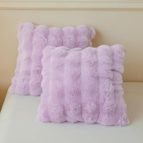LIFEREVO Set of 2 Fluffy Faux Rabbit Fur Cushion Covers 45x45cm, Lavender | Soft Plush Bubble Throw Pillow Covers with Zipper, Light Purple Furry Decortaive Square Pillow Shams for Bed Sofa Office