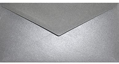 Netuno 100 Kuverts Perlmutt-Dunkelgrau DIN lang 11x22 cm glänzend und edel | 120g Aster Metallic Grey · elegante festliche graue Umschläge für Gala, Jubiläum & Einladungen