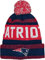 NFL Mütze für Kinder, Jugendliche 8–20, Einheitsgröße, Team-Farbe, Primär-Logo, offizielles Sport-Tech-Strick, kaltes Wetter, Fußball-Bommelmütze, New England Patriots, Einheitsgröße