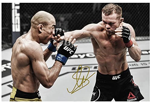 Petr Yan no mercy | Fotodruck Poster | vorsigniert | Pro Lustre Papier | Größe: A3 (29,7 x 42 cm)