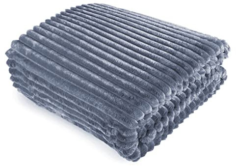 FEBE Kuscheldecke Hellgrau 160x200 cm Flauschig Tagesdecke Fleecedecke Flanell Decke Sofadecke Für Couch Wohndecke Wendedecke als Sofaüberwurf oder Wohnzimmerdecke