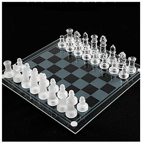 FGDIUCVN Schachbrett, tragbares Schachspiel aus Glas mit Schachfiguren aus Kristall, gefilzte Unterseite, beruhigend stabil, Schachspiele in 3 Größen