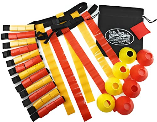 Matty's Toy Stop Deluxe Fußball-Set für 14 Personen mit 7 gelben Gürteln, 7 roten Gürteln, 4 gelben Kegeln, 4 roten Zapfen, 1 roten Sitzsack-Flagge und Aufbewahrungstasche