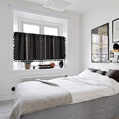 Surwin Scheibengardine Bistrogardine mit Stangendurchzug Bohemian Stickerei Kurzstores Gardinen Küchenvorhang Scheibengardinen für Küche Wohnzimmer Schlafzimmer Café Bistro (45x150cm,Schwarz)