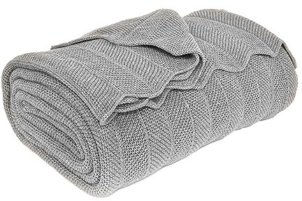 nielsen HOME Wohndecke Milo fein gestrickt, 150x200 cm, Hellgrau, 100% Baumwolle, Fischgrat-Optik