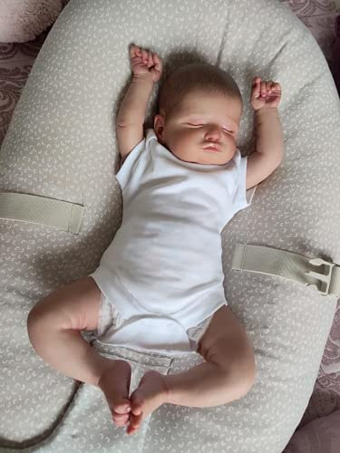 Neu 49CM Reborn Sleeping Polular Rosalie Weiche Handzeichnung Haar 3D Hautton mit Venen Verwurzelte Wimpern Sammlerstück Kunstpuppe