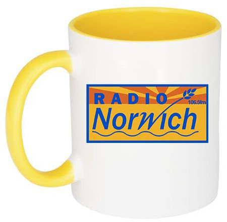 Crunchy Carrots Alan Partridge Radio Norwich Mug 106.5 FM Inside Coloured and Handle 11 oz (Yellow)