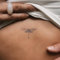 Einfache Libelle - Inkster Tattoo | vegane & wasserfeste Temporäre Tattoos für Erwachsene - EU-Kosmetikzertifizierte Farbe - revolutionäres 2 Wochen Tattoo | Premium Klebetattoos