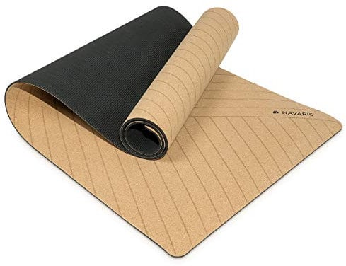 Navaris Yogamatte aus Kork rutschfeste Matte - Yoga Sportmatte Fitnessmatte mit Tragegurt - 183x61x0,5cm Fitness Gymnastikmatte - Schadstofffrei