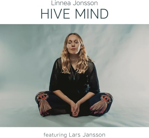 Linnea Jonsson: Hive Mind