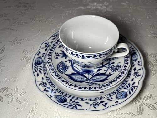 Kahla 3 tlg. Zwiebelmuster Tasse, Untertasse und Kuchenteller, ohne Beschädigung