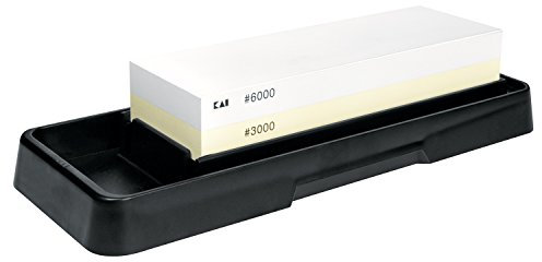 KAI Pietra per affilare combinata, grana: 3000/6000 - Affilacoltelli giapponese lucidatura massima affilatura - Pietra per affilare 3000 6000 per coltelli Whetstone superficie utile 18,5 x 6 x 3 cm