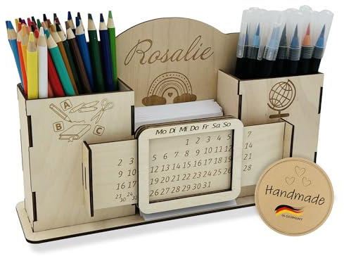 Birdart Box Schreibtisch Organizer mit Namen aus Holz, Stiftehalter Kinder personalisiert und nachhaltig (Schullmotive, Mit Kalender)