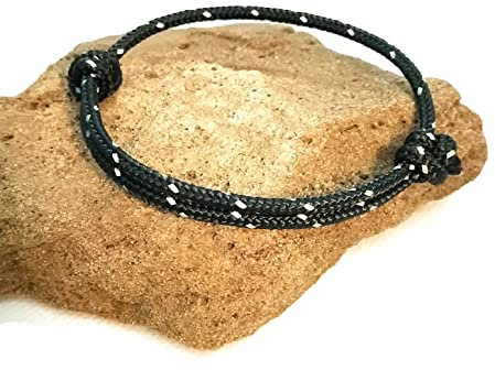 Surfer Armband mit Reflektorstreifen in verschiedenen Farben Männer Frauen Kinder Segeltau Surferarmband Geschenk Paracord Surfer Fußband Schmuck Rope (S/M (Umfang 13-26 cm), schwarz)