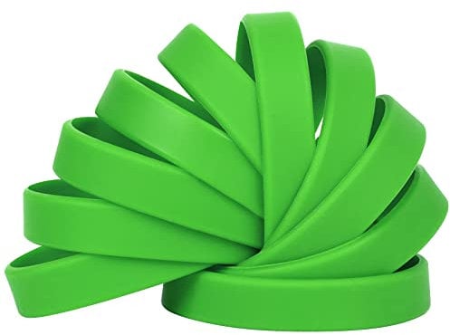 LVNRIDS 100 Bracelets en silicone pour enfants et adolescents, 7 inch Bracelets en caoutchouc élastique pour le sport Cadeaux en vrac les fournitures pour enseignants Décorations de fête Vert