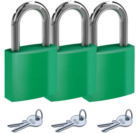 BASI | Vorhangschloss bunt im 3er Set | Farbe Grün | verschiedenschließend | 38 mm | Aluminium-Gehäuse | gehärteter Stahlbügel | sicheres Vorhängeschloss | 3 Stück