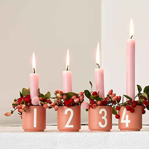 Design Letters Espressotassen Set 4 Stück | Porzellan Espresso Kaffeetasse | Perfekt als Kerzenhalter, Kerzen Deko, Tischdeko | Espresso Tassen mit eingravierten Buchstaben | Mini Tassen | 50 Ml