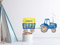 GRAZDesign Wandtattoo Kinderzimmer Junge Blau, Traktor mit Anhänger und Namen, Babyzimmer personalisiert, Wandaufkleber Trecker Bauernhof Entfernbare Wandsticker, Wandaufkleber Jungen / 70x40cm