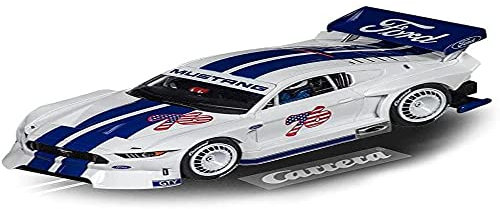 Carrera Evolution - 20027752 I Ford Mustang GTY Drift Meister I Maßstab 1:32 I Optimiert für Rennbahnen I Das perfekte Renngefühl für Kinder I Offizielle Ford Lizenz I Slotcar Rennbahn für Zuhause