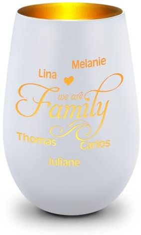 GRAVURZEILE Deko Windlicht aus Glas mit Gravur - We Are Family - Personalisiert mit bis zu fünf Namen - Persönliches Geschenk für Frauen und Männer zum Geburtstag und Weihnachten - Weiß/Gold