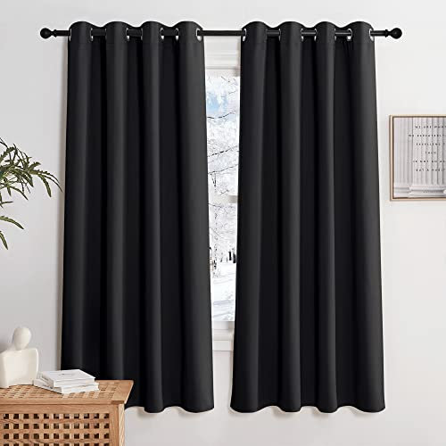 KGORGE Schwarze Gardinen mit Ösen Thermovorhang Lichtundurchlässig 2er Set 160 x 140 cm(HxB) Vorhang Kurz Blickdicht Verdunklungsgardine für Schlafzimmer