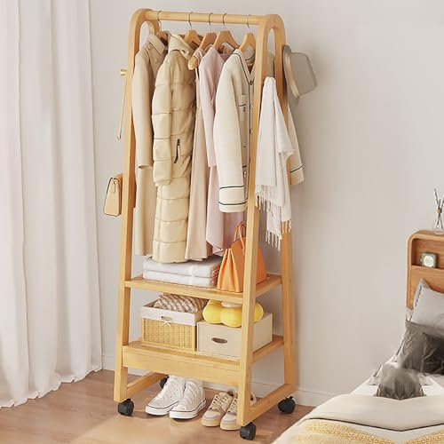 FGHUF Portant A Vetement avec roulettes, Portant Penderie À Vêtements en Bambou, Armoire Ouverte Penderie Bambou avec 2 étagères De Rangement, Penderie Vetement avec 4 Crochets
